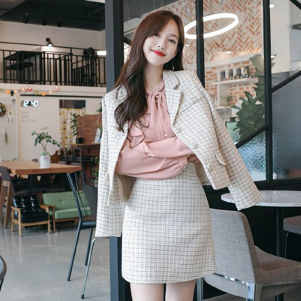 Set đồ Tweed trẻ trung, năng động