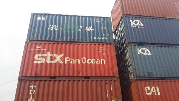 Đây là loại container chuyên dùng để chở hàng hóa có kích thước lớn và trọng lượng nặng