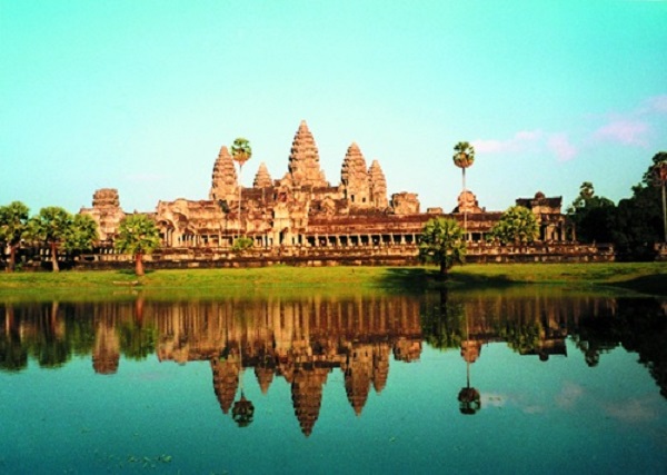 Cambodia Cycling Tour Angkor Wat