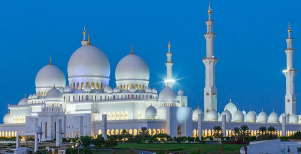 Du lịch Dubai - thánh đường Sheikh Zayed