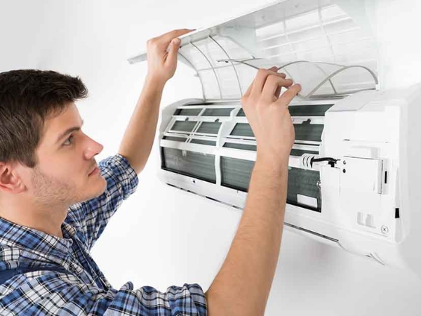 Hướng dẫn nhanh khắc phục lỗi U4 trên điều hòa Daikin