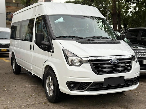 Cho thuê xe Limousine 16 chỗ